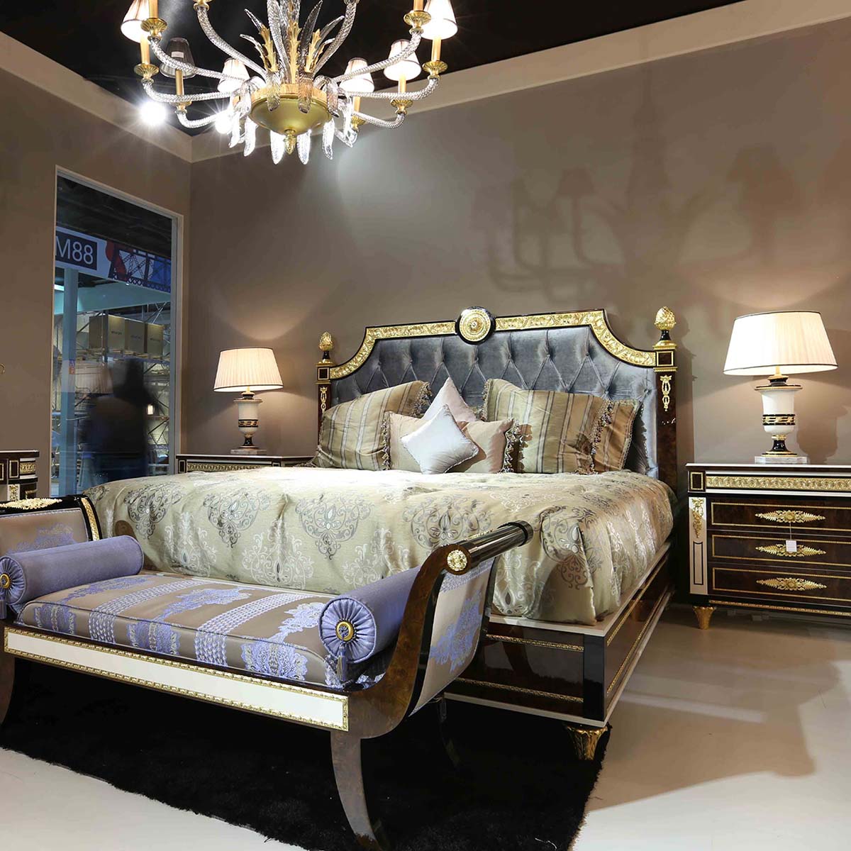 Wellington bedroom set Mariner