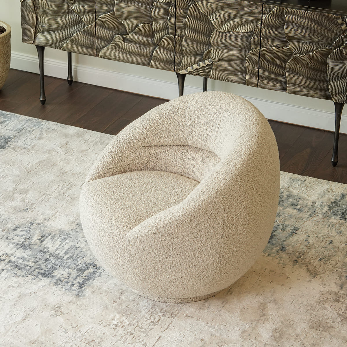 Francis swivel chair