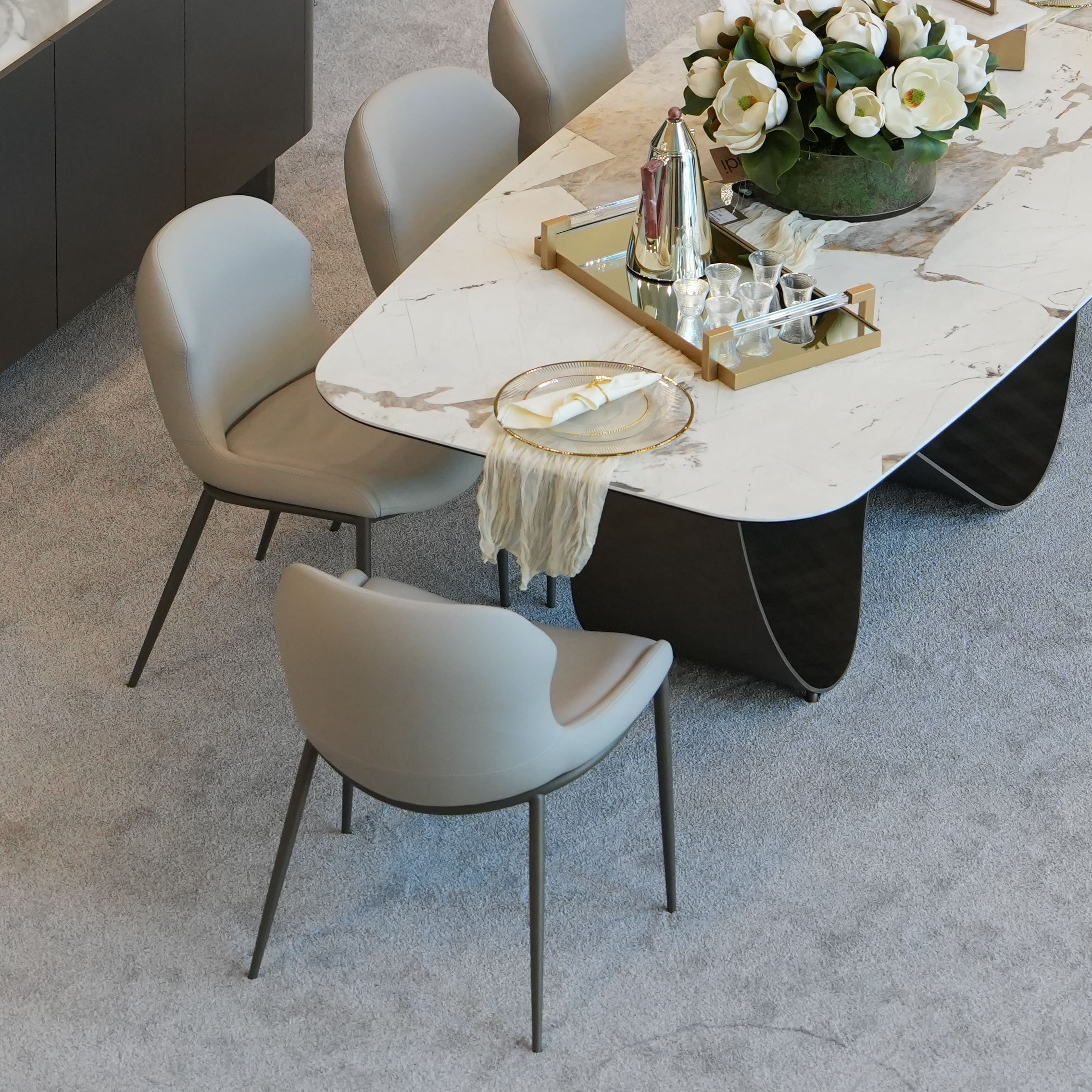 Vetro dining chair